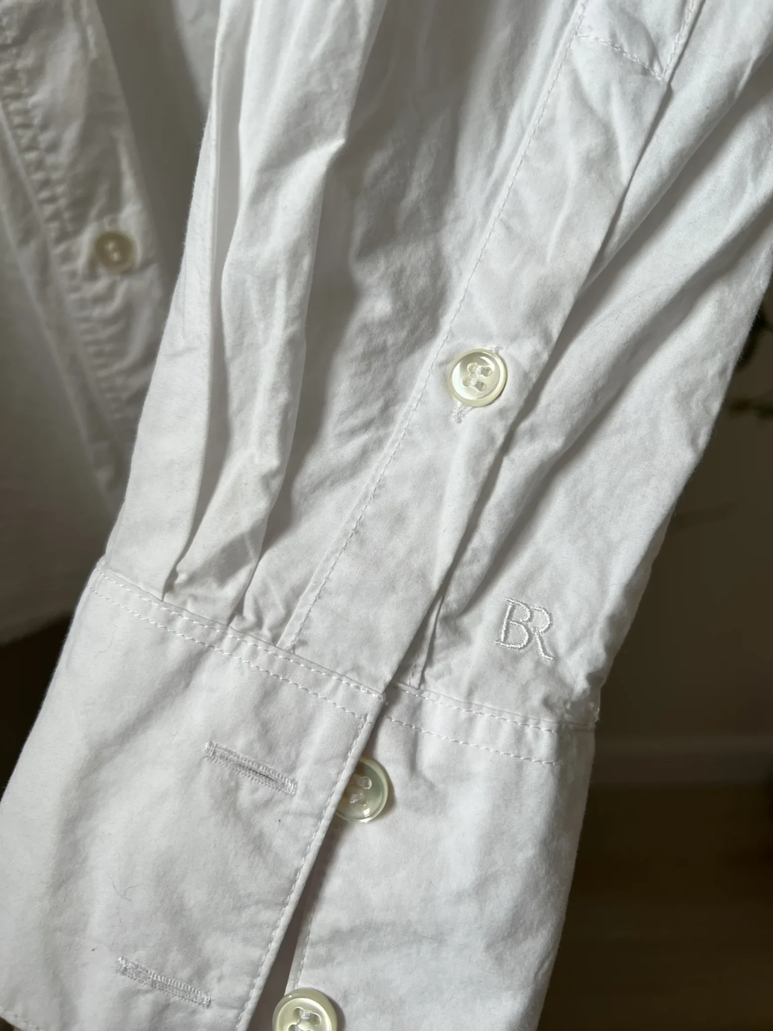 Image for ✨ Banana Republic white shirt S