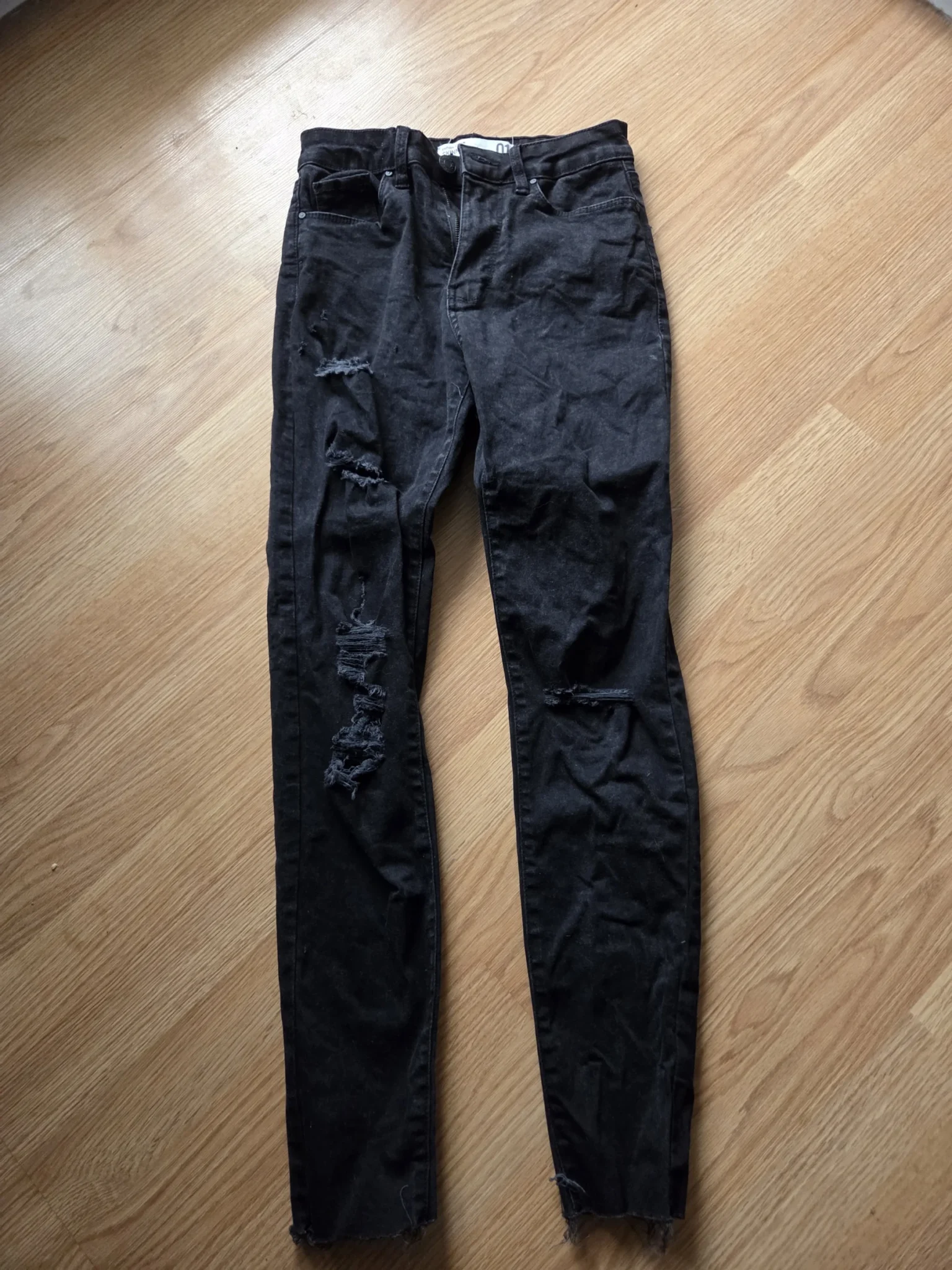 Featured image for Pantalon skinny