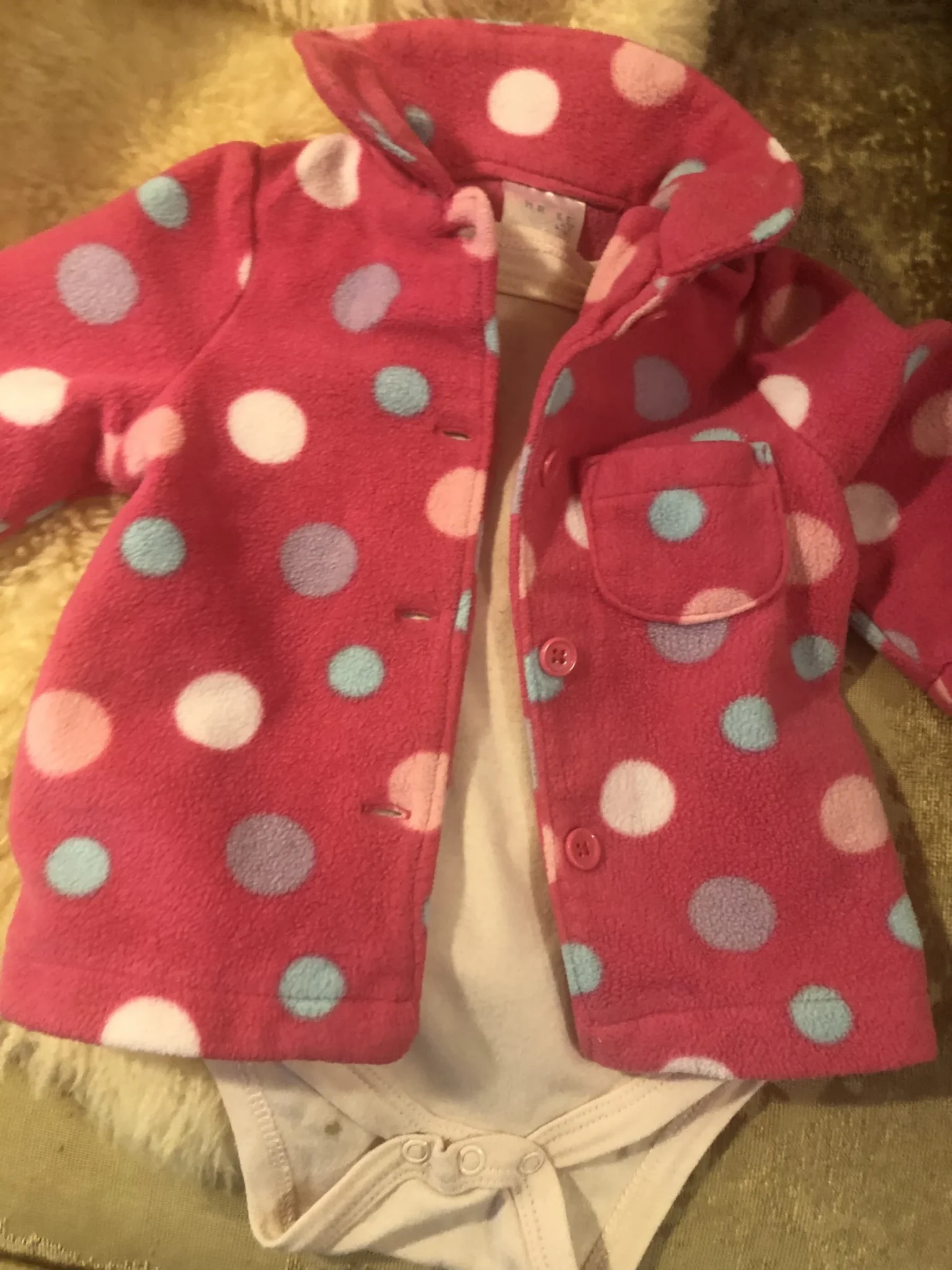 Featured image for Belle veste bébé fille 3 - 6 mois