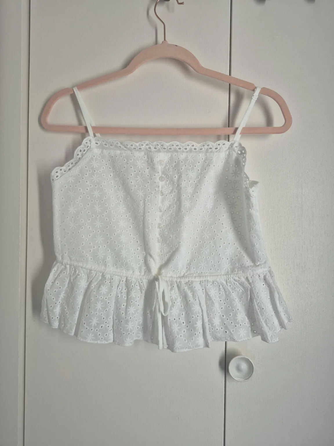 Featured image for Ardene large white camisole