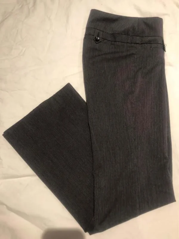 Featured image for Pantalon Dynamite taille 3