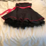 Thumbnail for Robe en satin avec crinoline