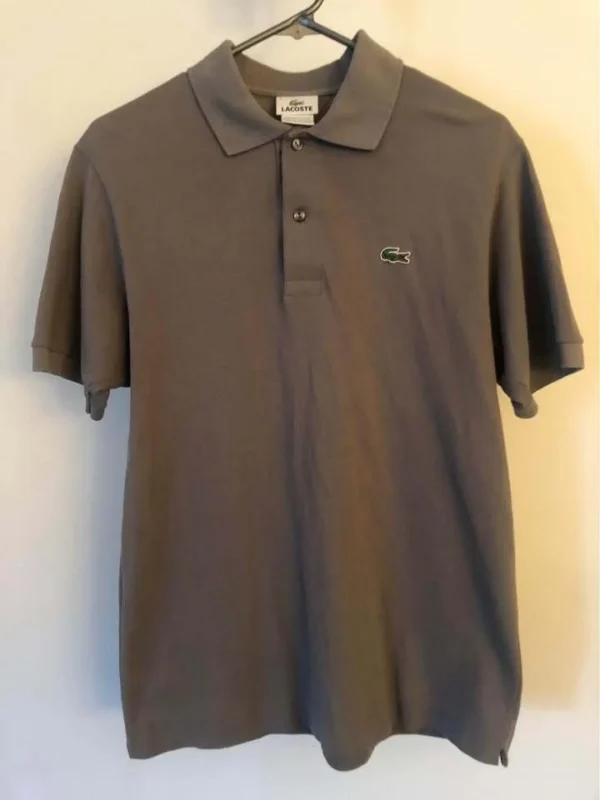 Featured image for Polo Lacoste taille 4