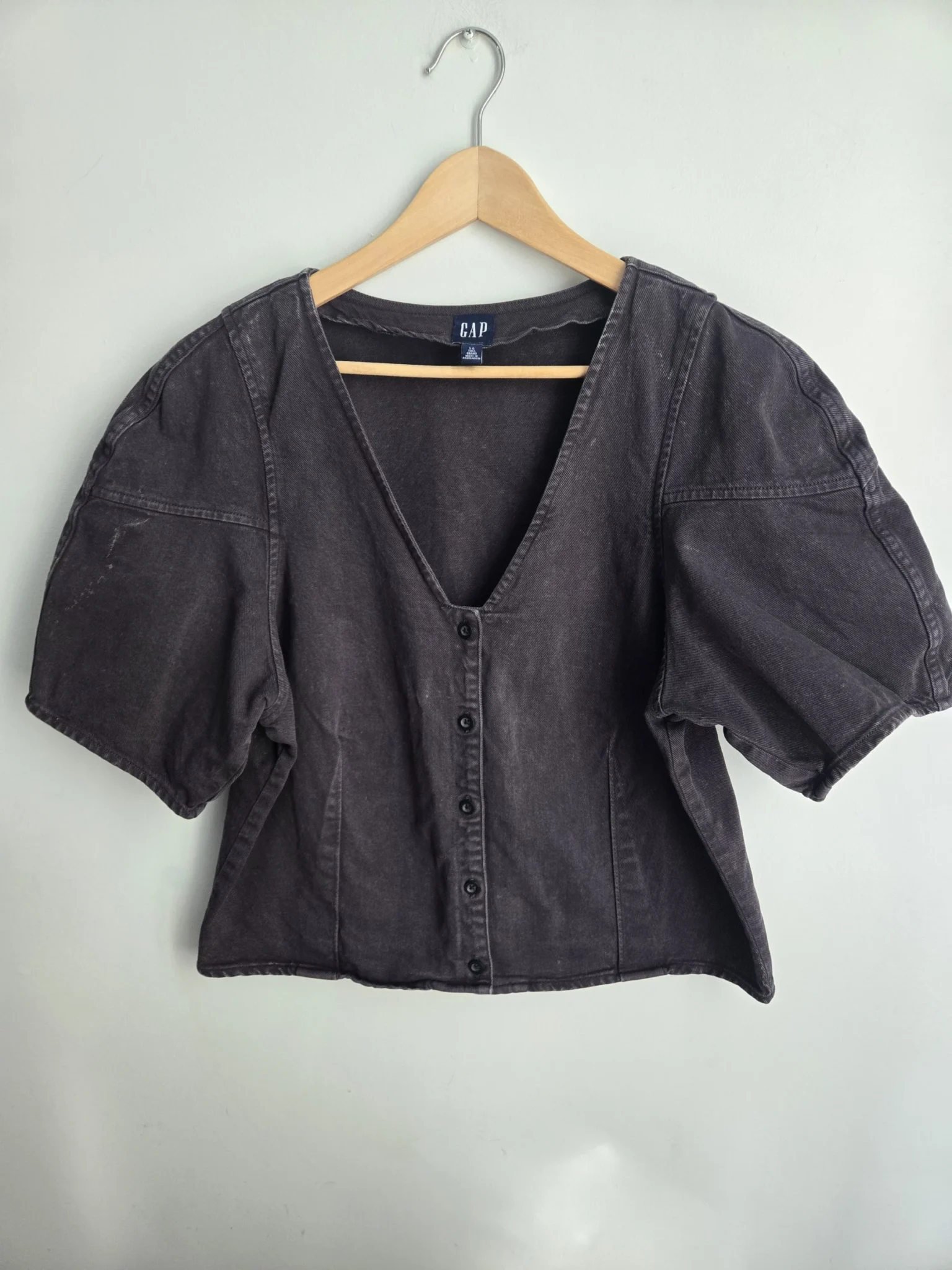 Featured image for GAP denim top