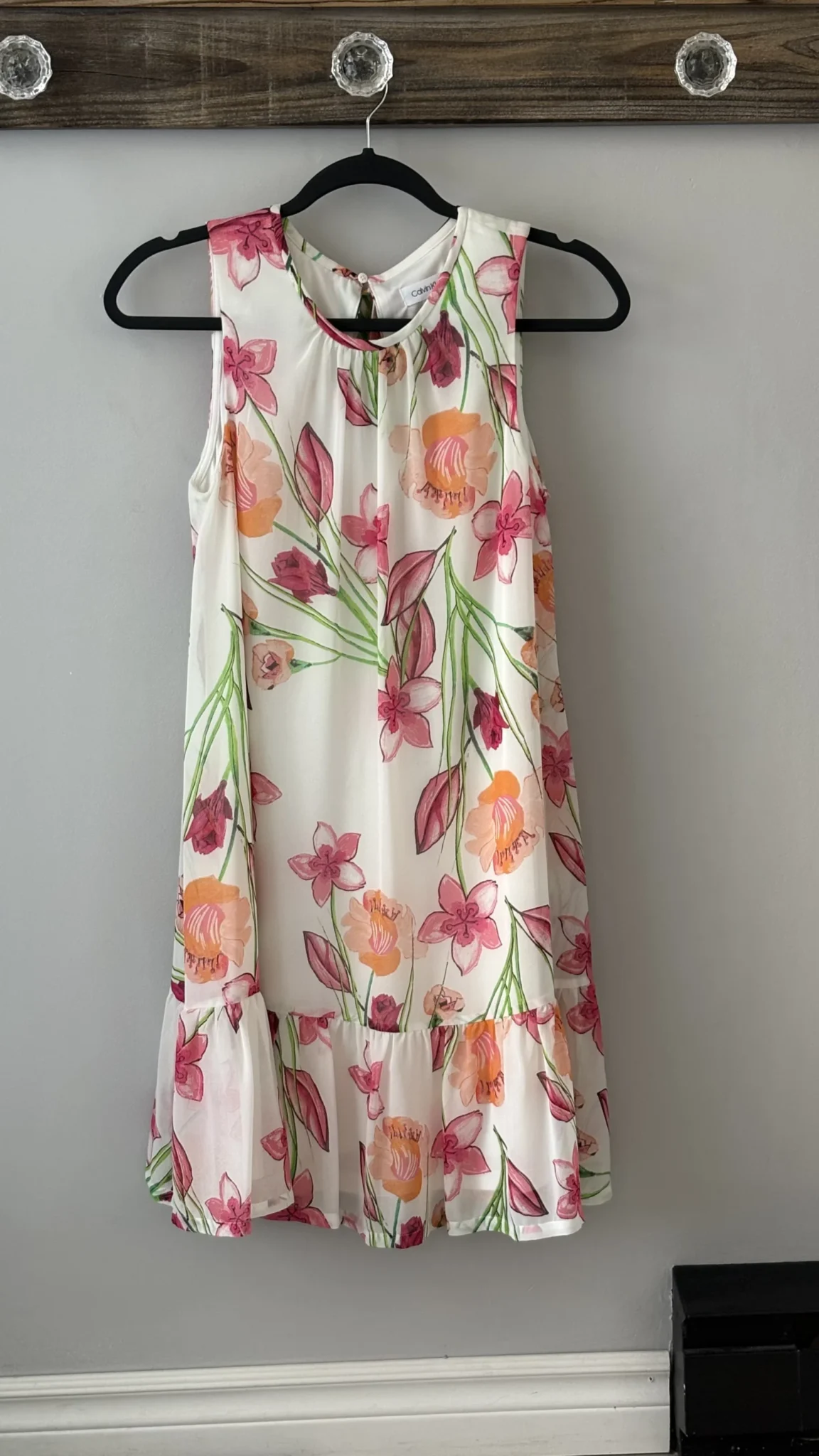 Featured image for Calvin Klein floral dress