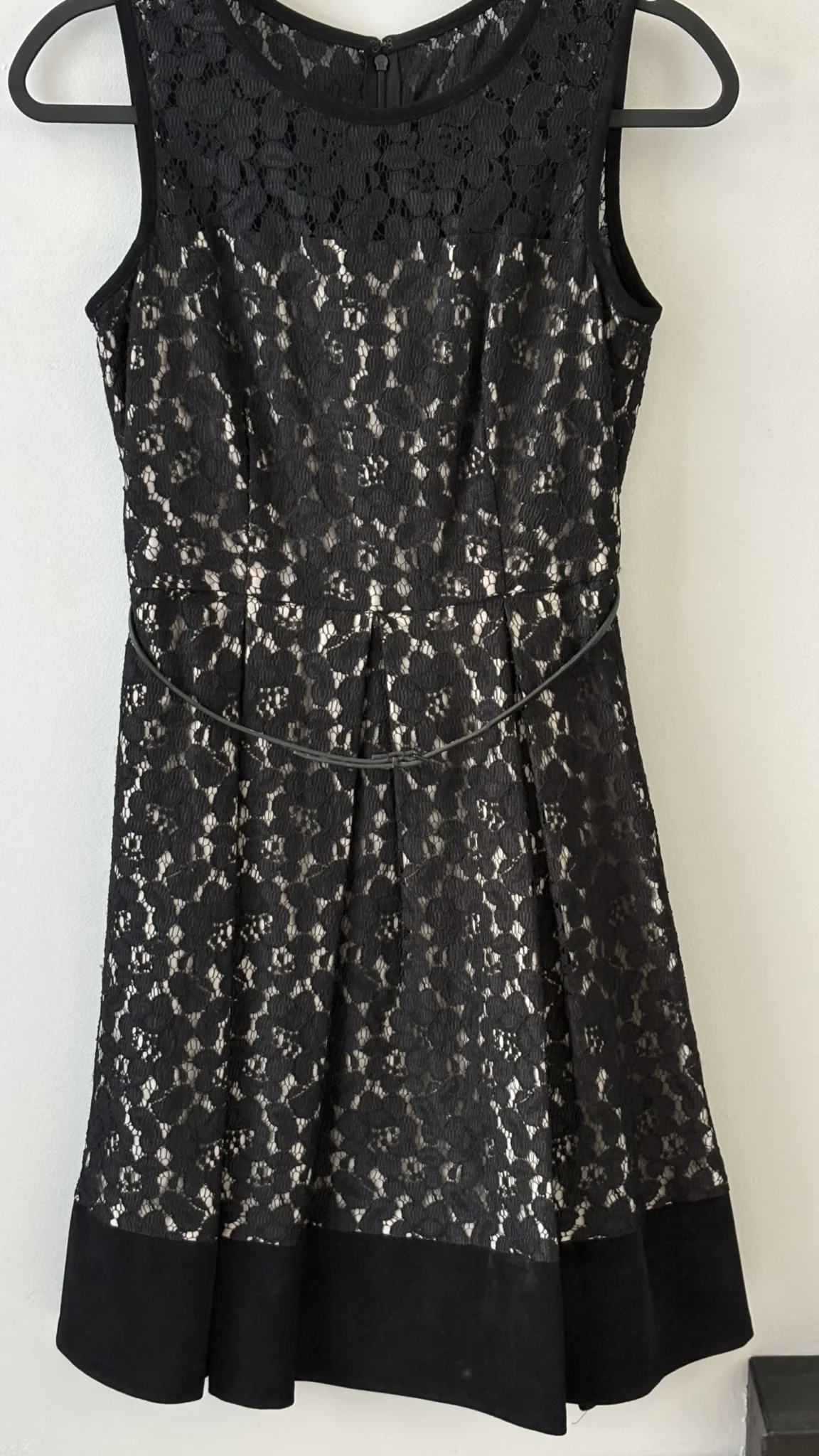 Image for Élégante robe noire Calvin Klein