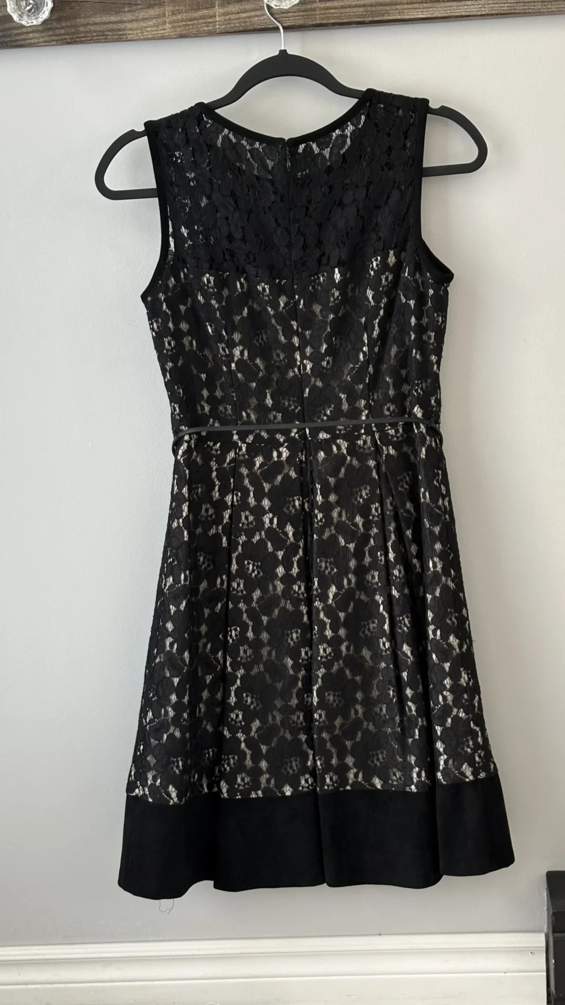 Image for Élégante robe noire Calvin Klein