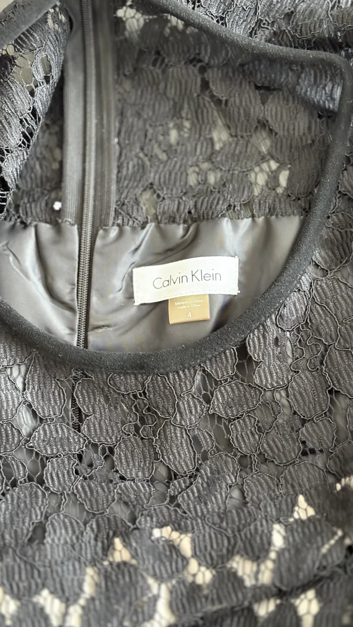 Image for Élégante robe noire Calvin Klein