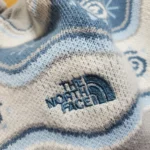 Thumbnail for Fait au Canada The North Face