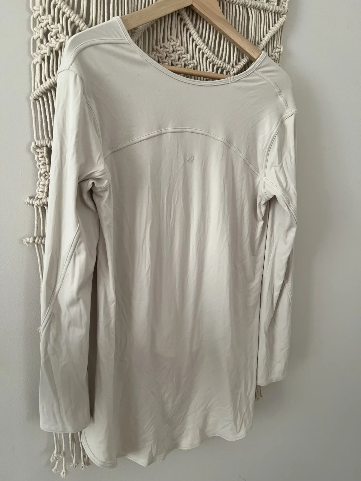 Image for ✨ LULULEMON cream jumper