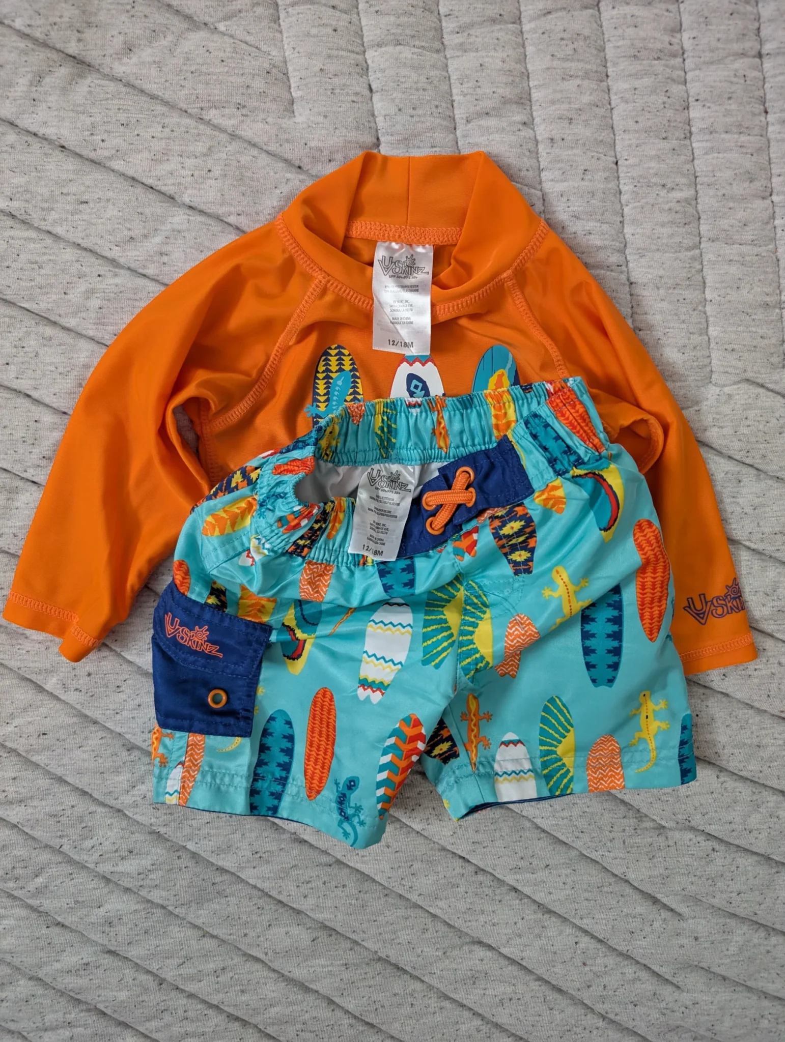 Image for Maillot de bain 2 pièces 12-18 mois