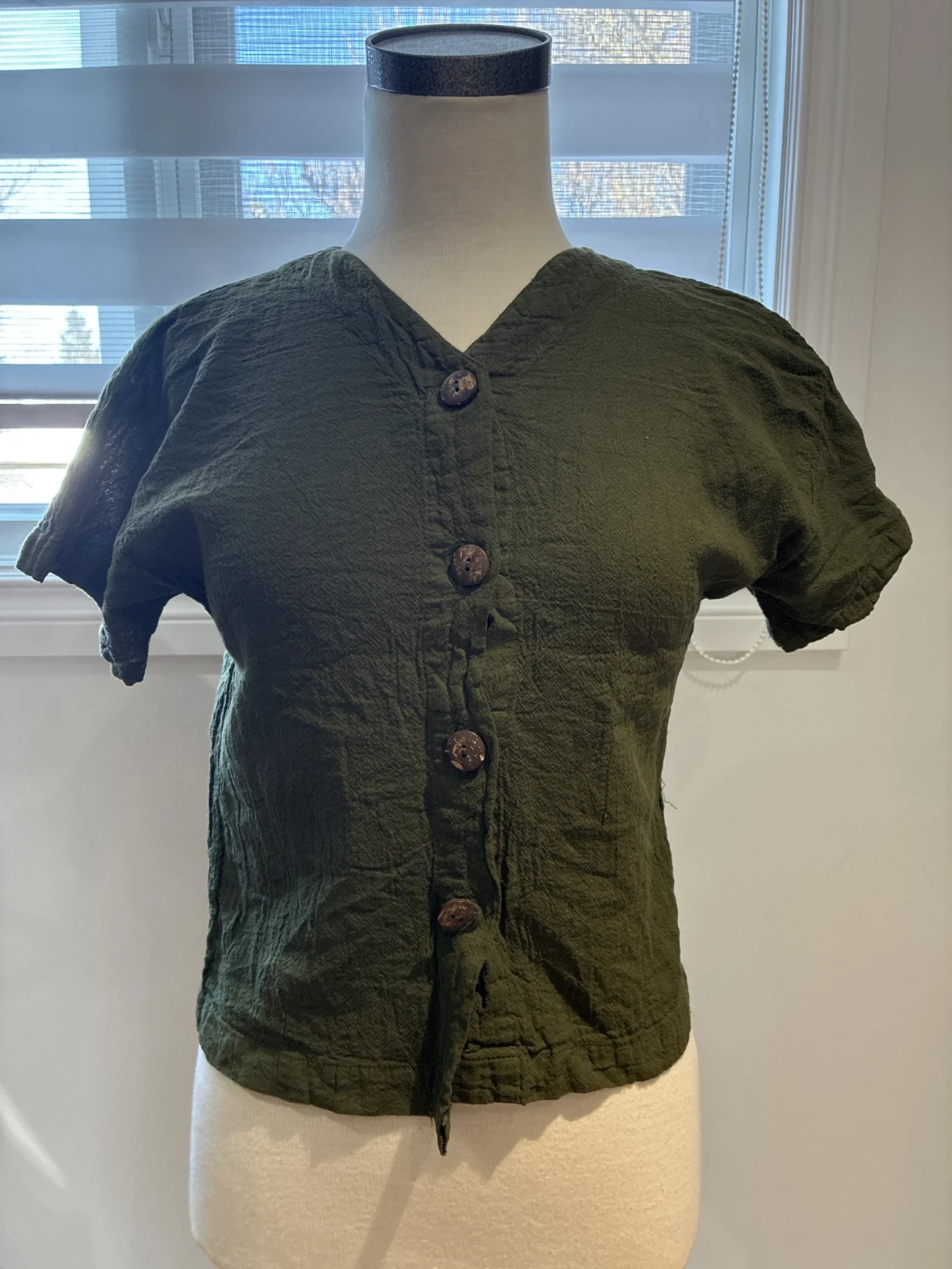 Featured image for Chemise kaki
