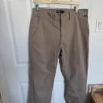 Featured thumbnail for Pantalon chino beige