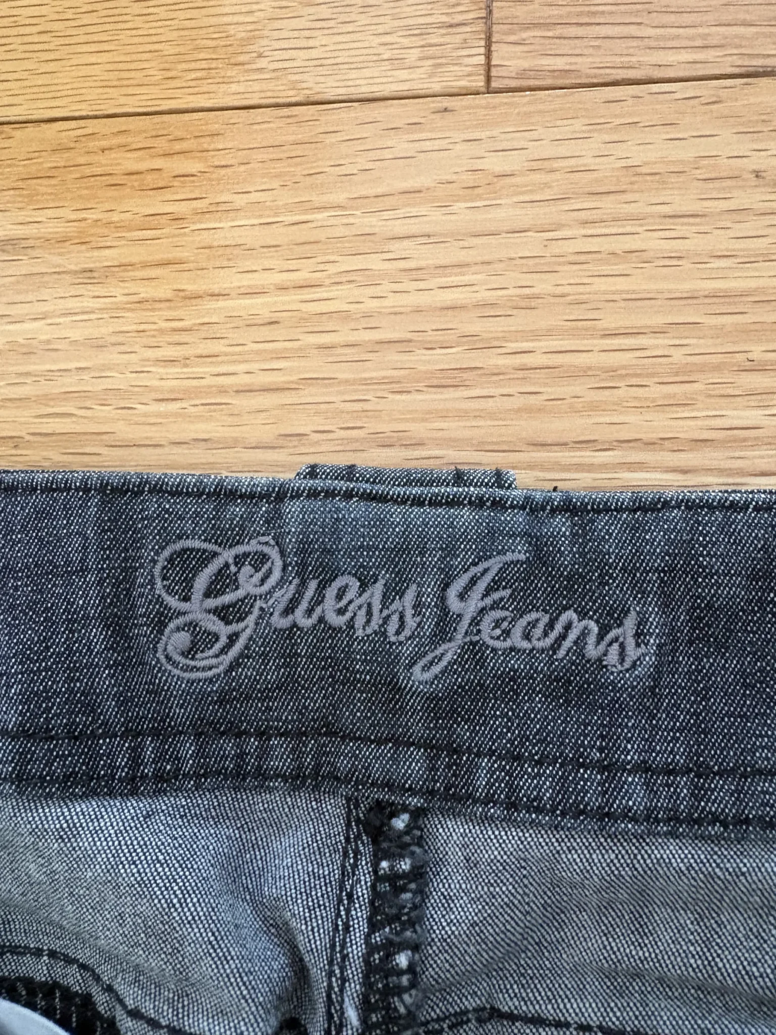 Image for Short en jeans Guess