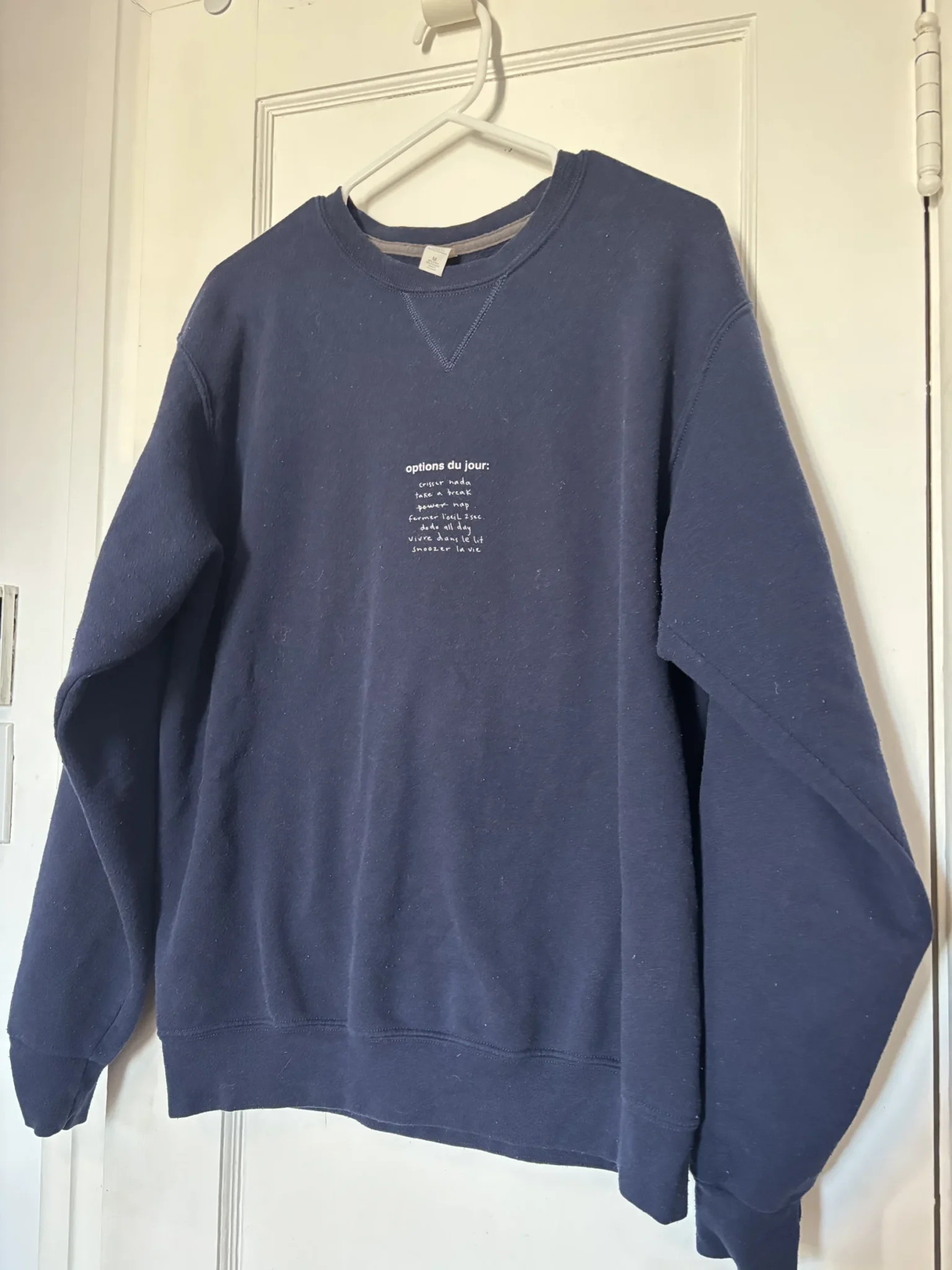 Featured image for Crewneck marine M C’est beau