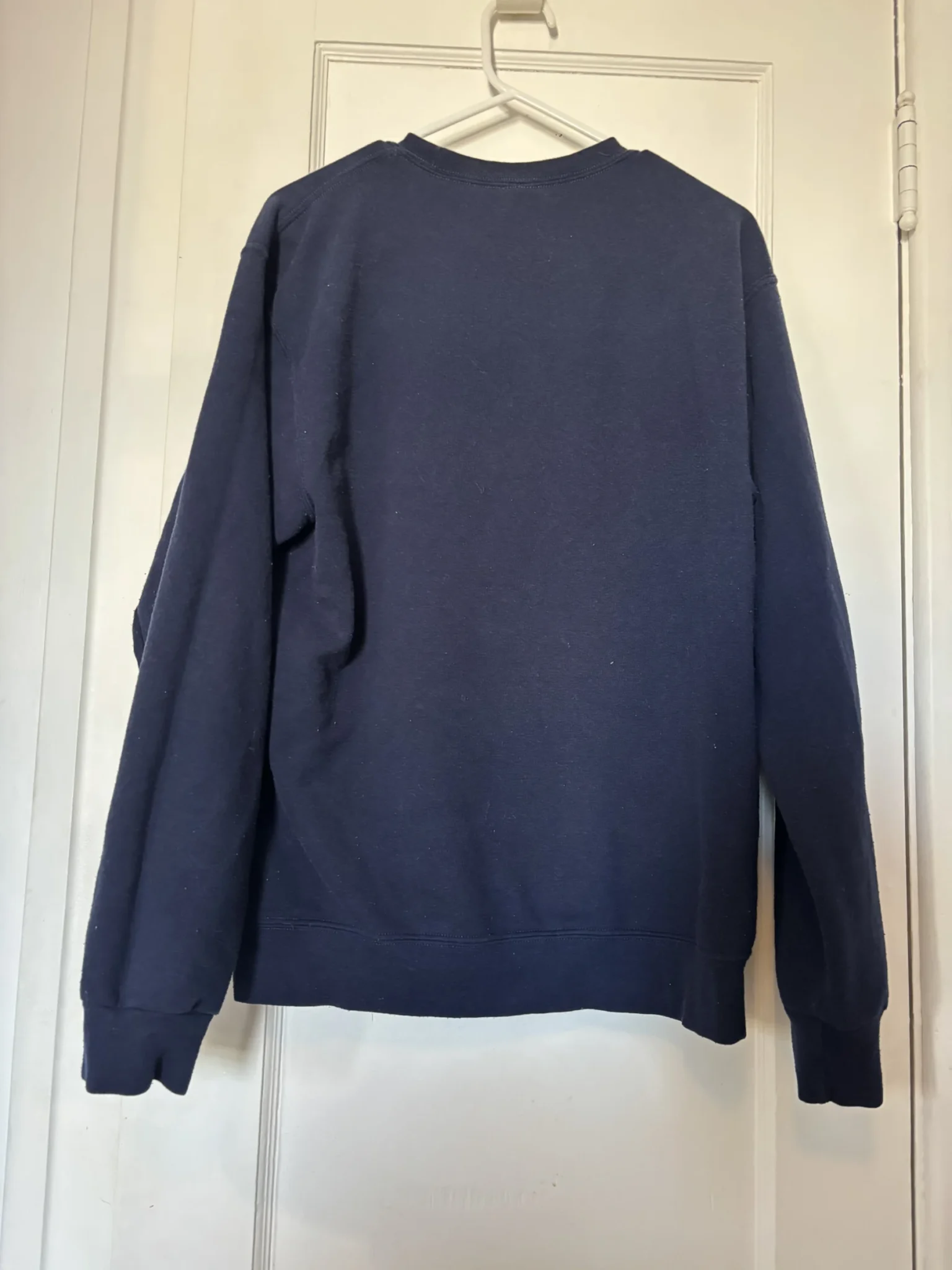 Image for Crewneck marine M C’est beau