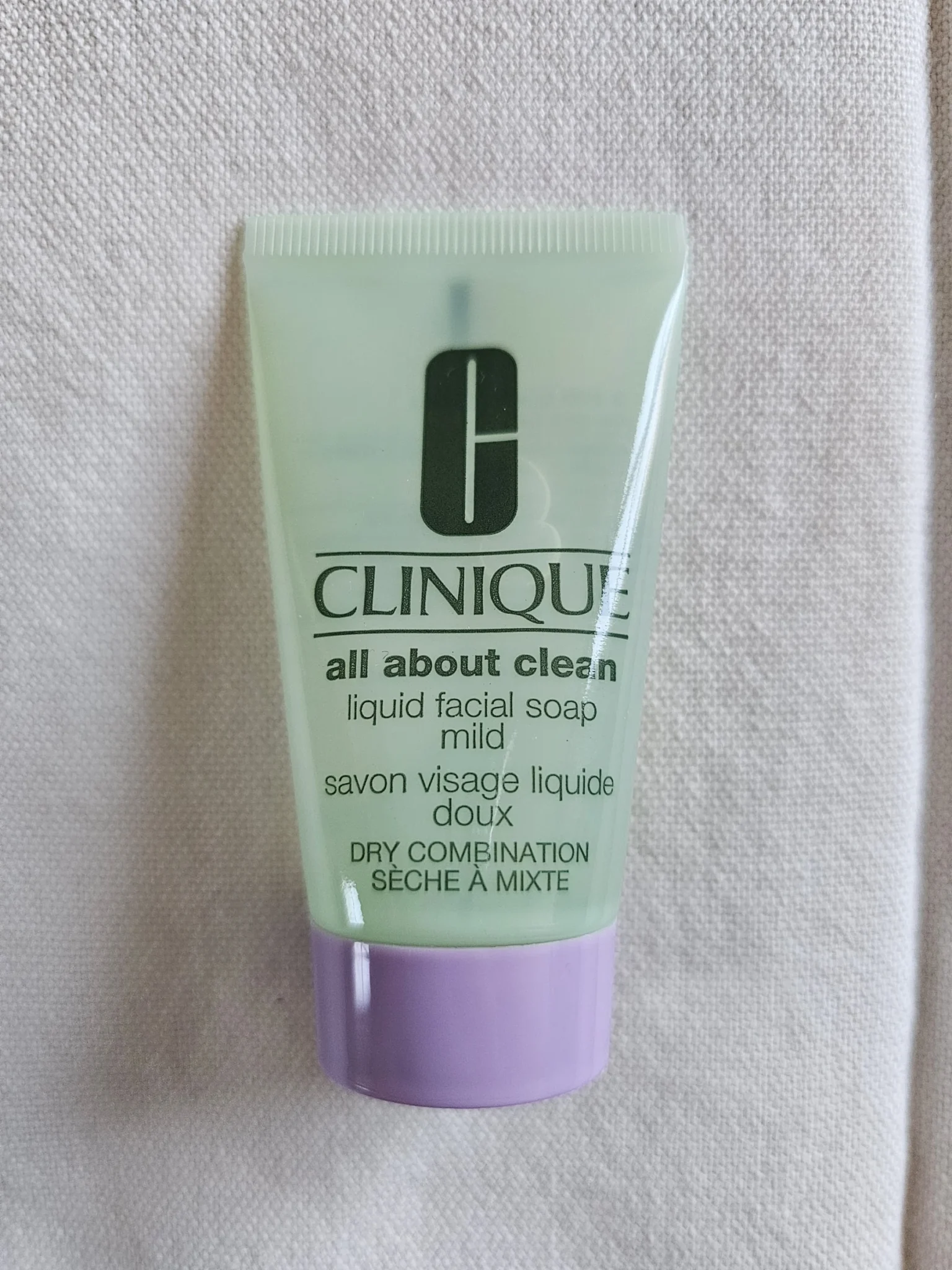 Featured image for Clinique, nettoyant pour visage.