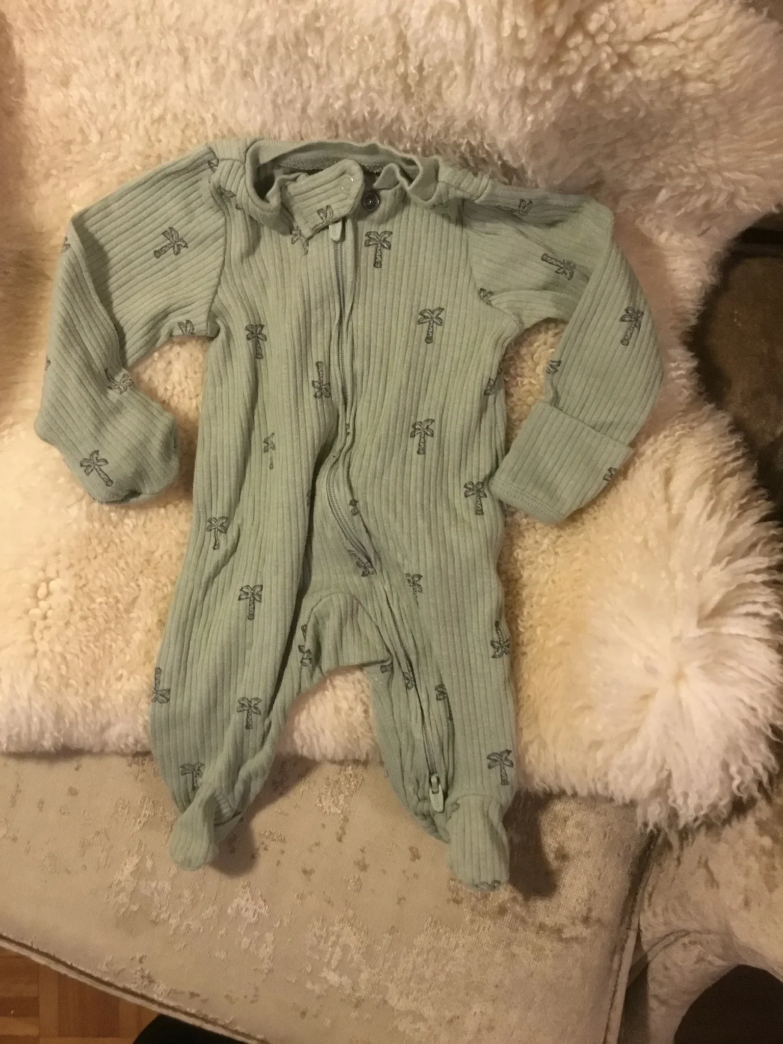 Featured image for Pyjama pattes longues Carters nb (0 mois)