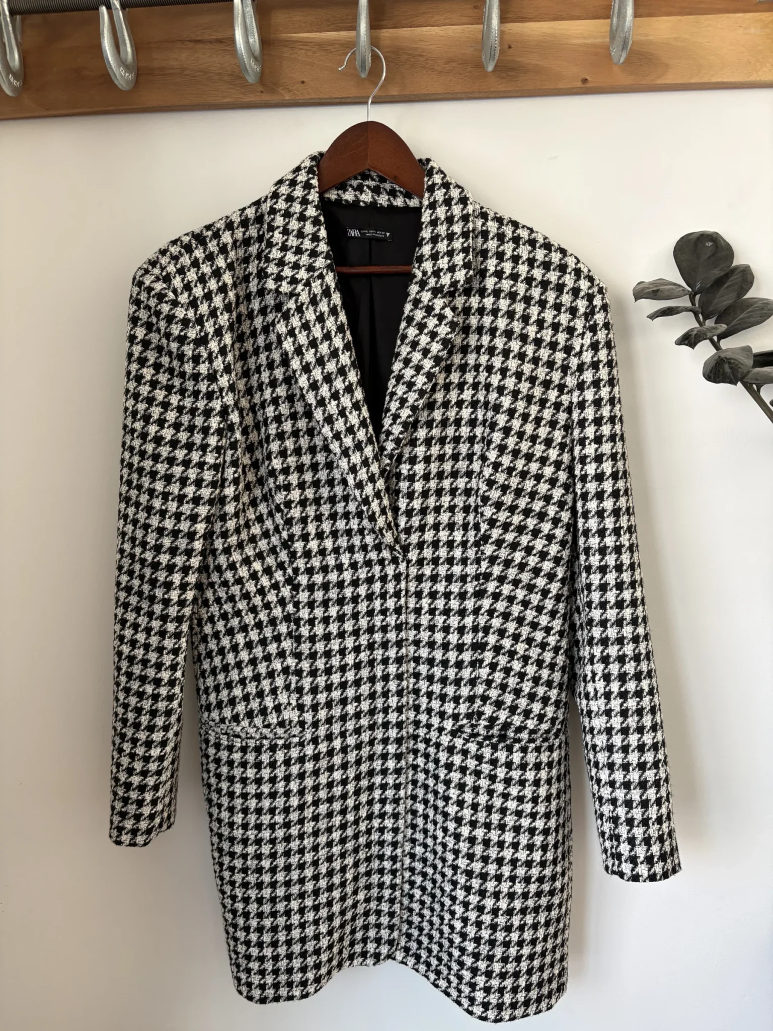 Featured image for Robe tailleur ZARA