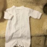 Thumbnail for Pyjama taille 1 mois imparfait pour bébé naissant fille