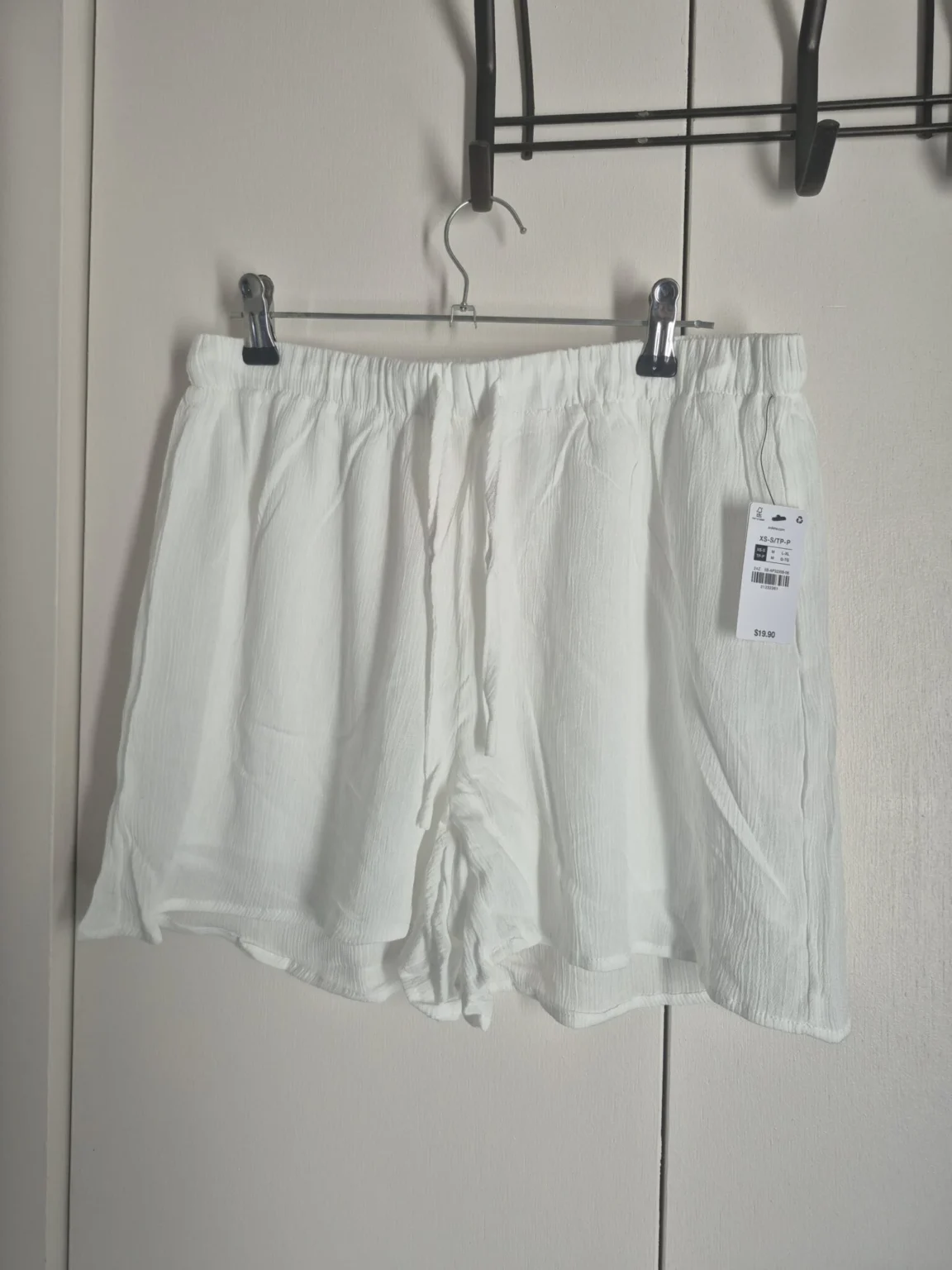 Featured image for Short blanche taille haute XS Small