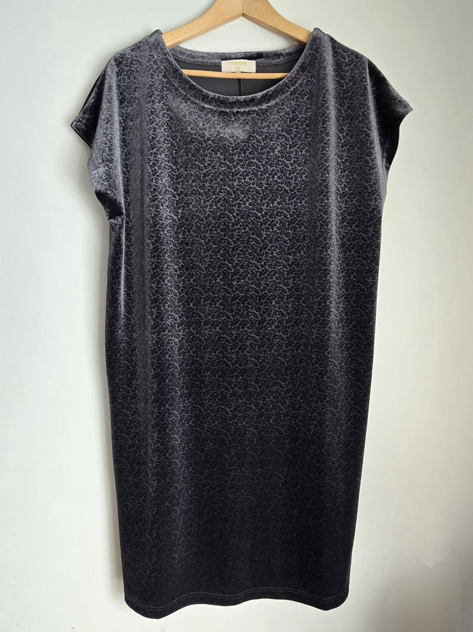 Featured image for Bluish grey velvet dress by Cream
