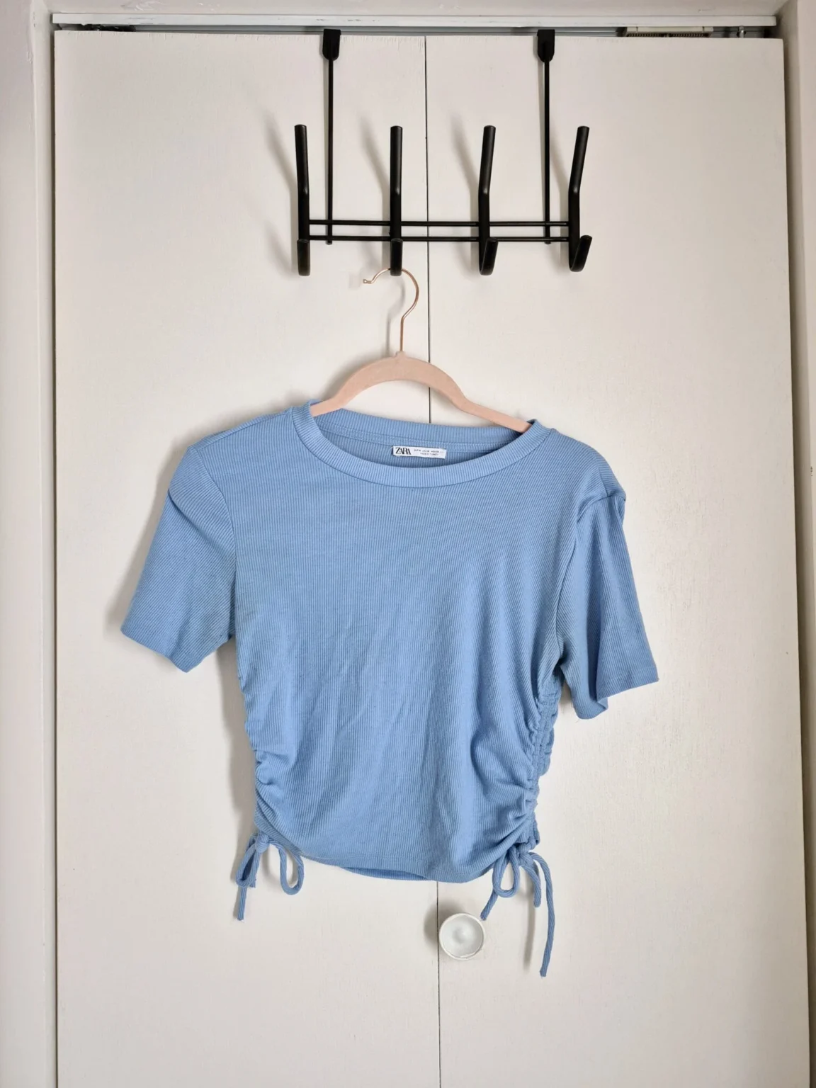Featured image for Chandail Zara bleu pâle medium