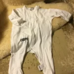 Featured thumbnail for Pyjama 💯 coton fabriqué au Canada taille 0 - 3 mois pour bébé naissant unisexe