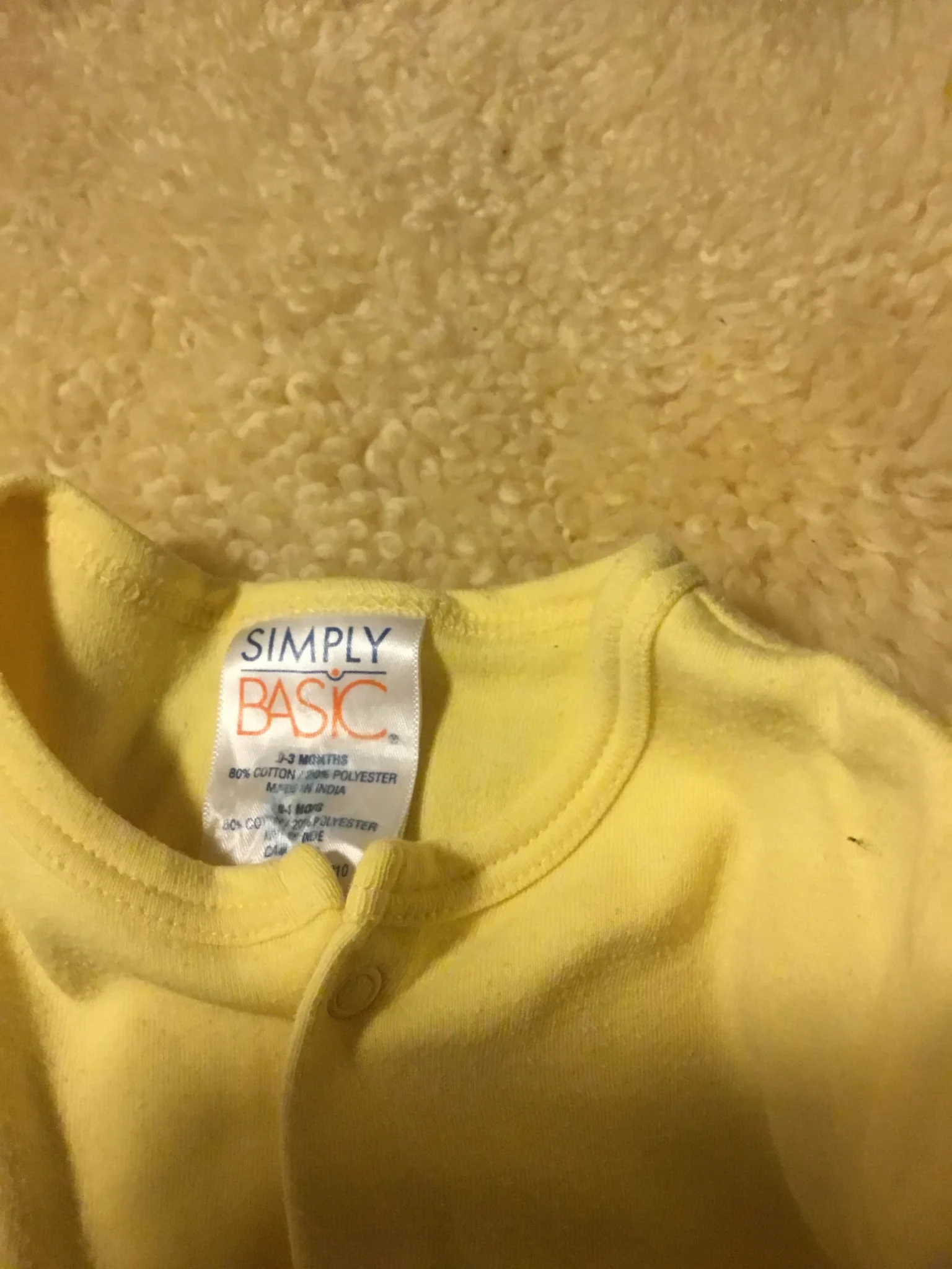 Featured image for Beau pyjama jaune pattes longues taille 0 - 3 mois bébé unisexe
