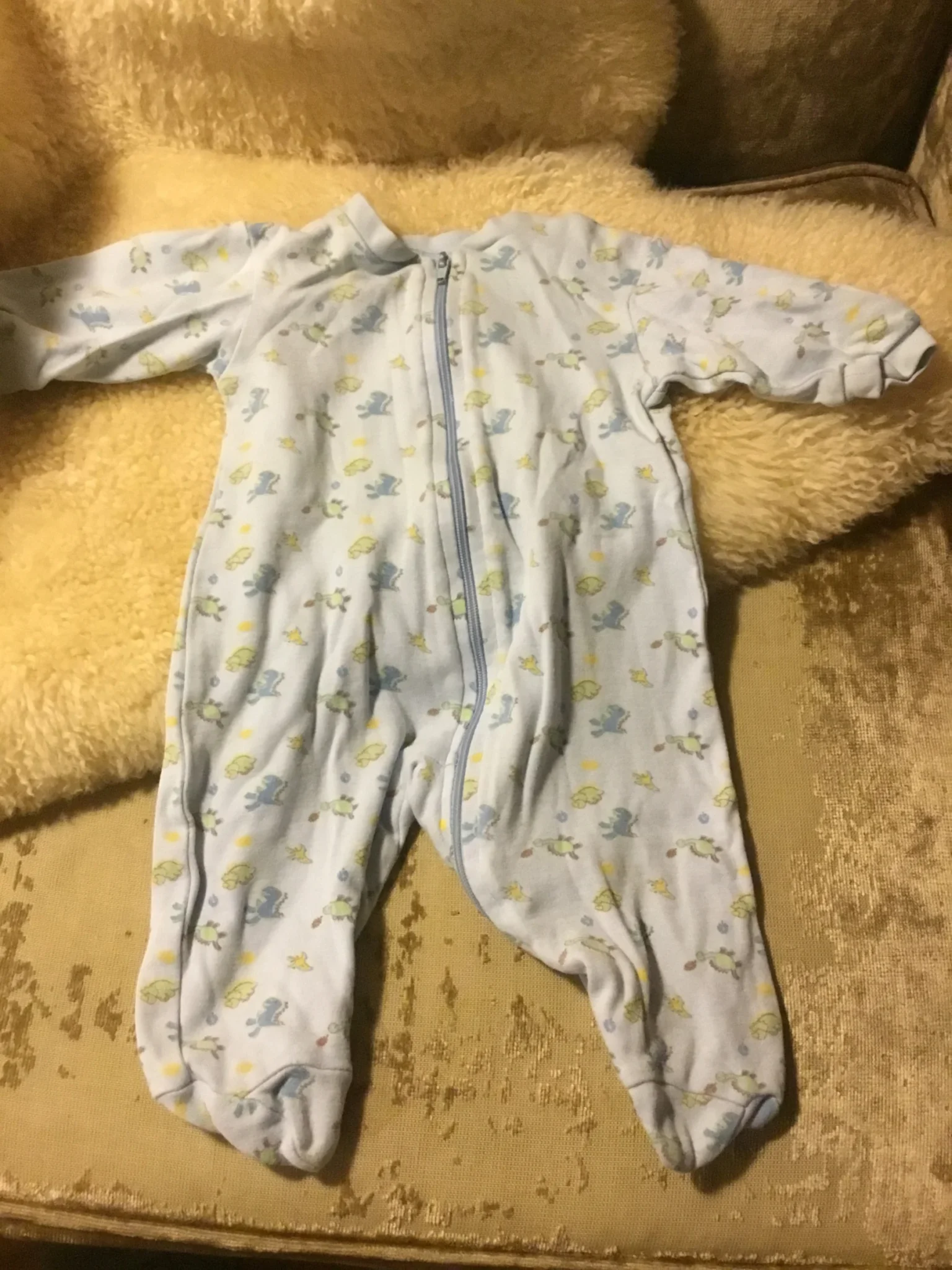 Featured image for Pyjamas pattes bébé naissant unisexe (fait petit)