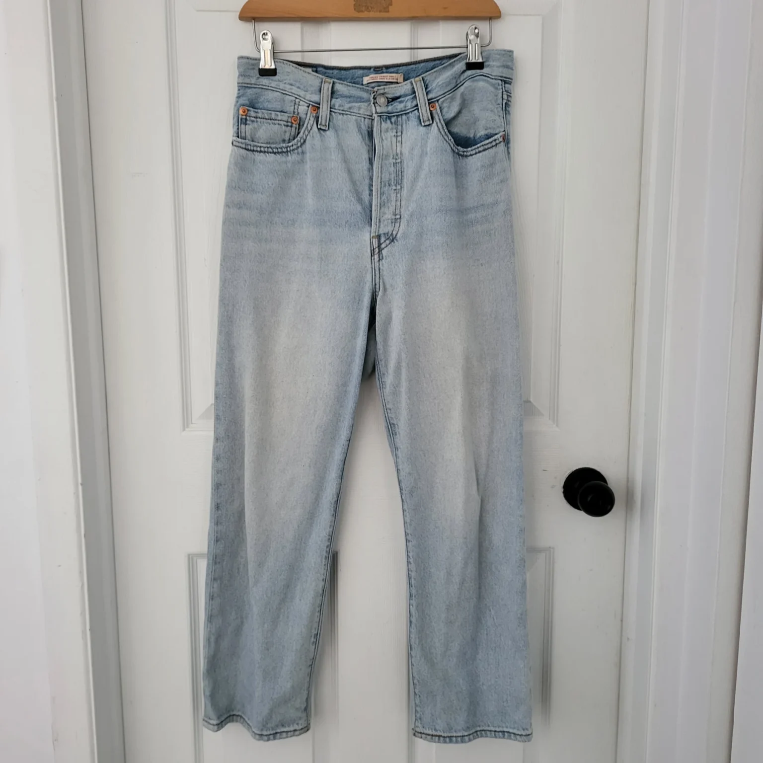Featured image for Jeans droit levis