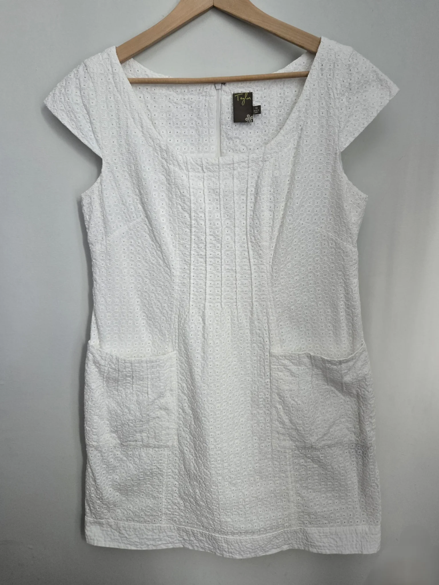 Featured image for White dress in broderie anglaise Ann Taylor