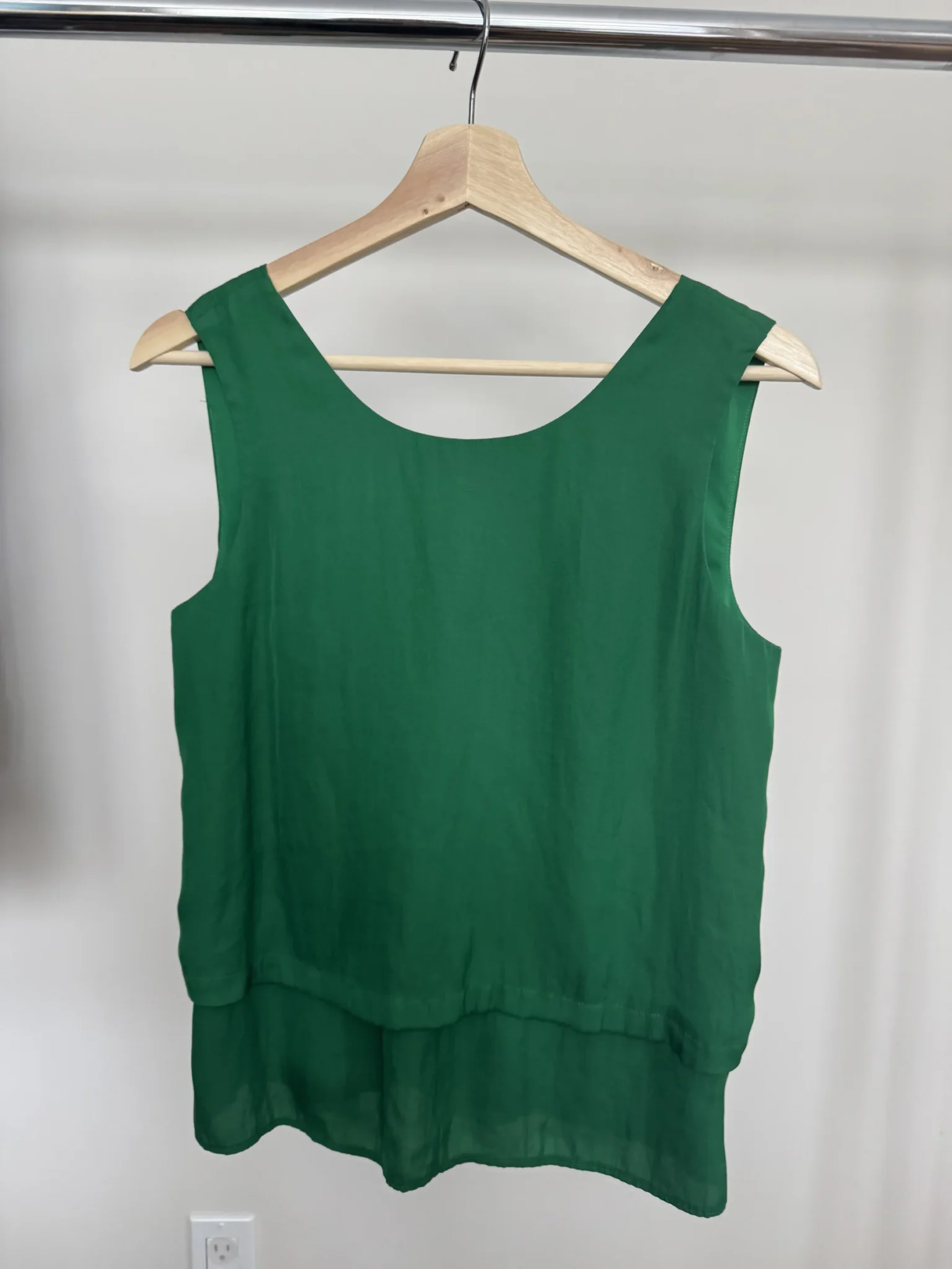 Featured image for Camisole sans manche armani exchange