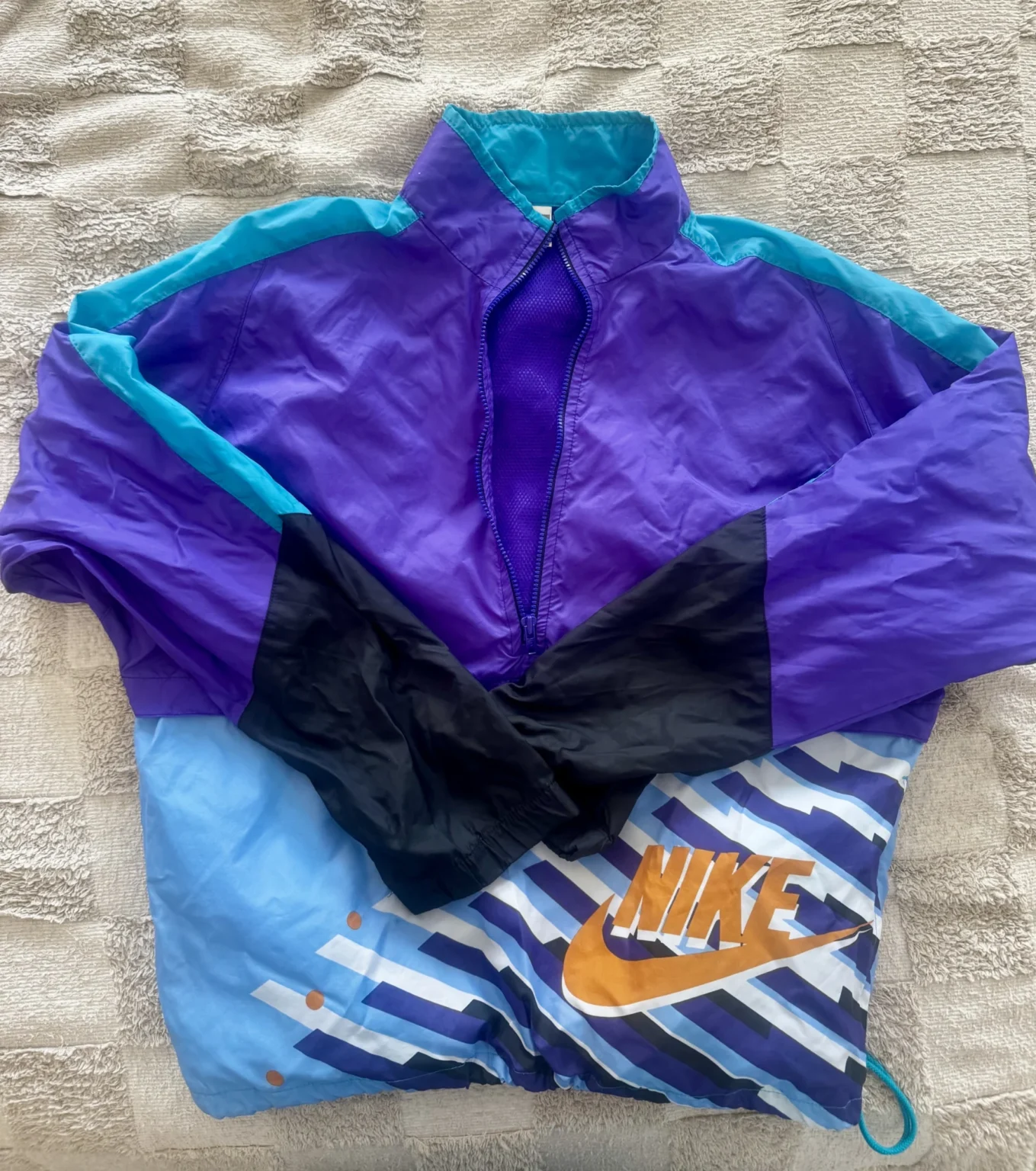 Featured image for Vintage windbreaker
