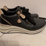Featured thumbnail for Espadrille remonte