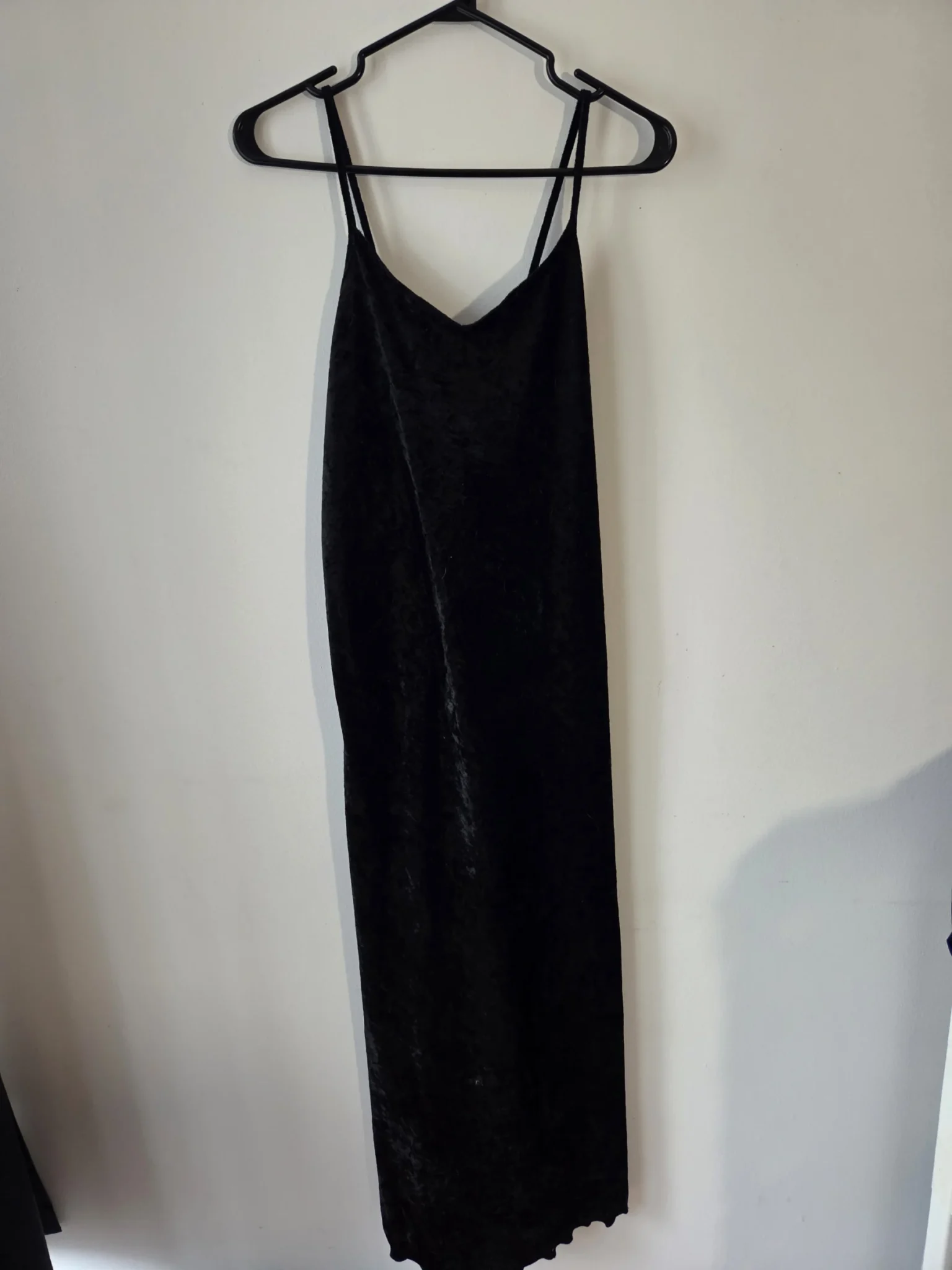 Featured image for Robe longue en velours