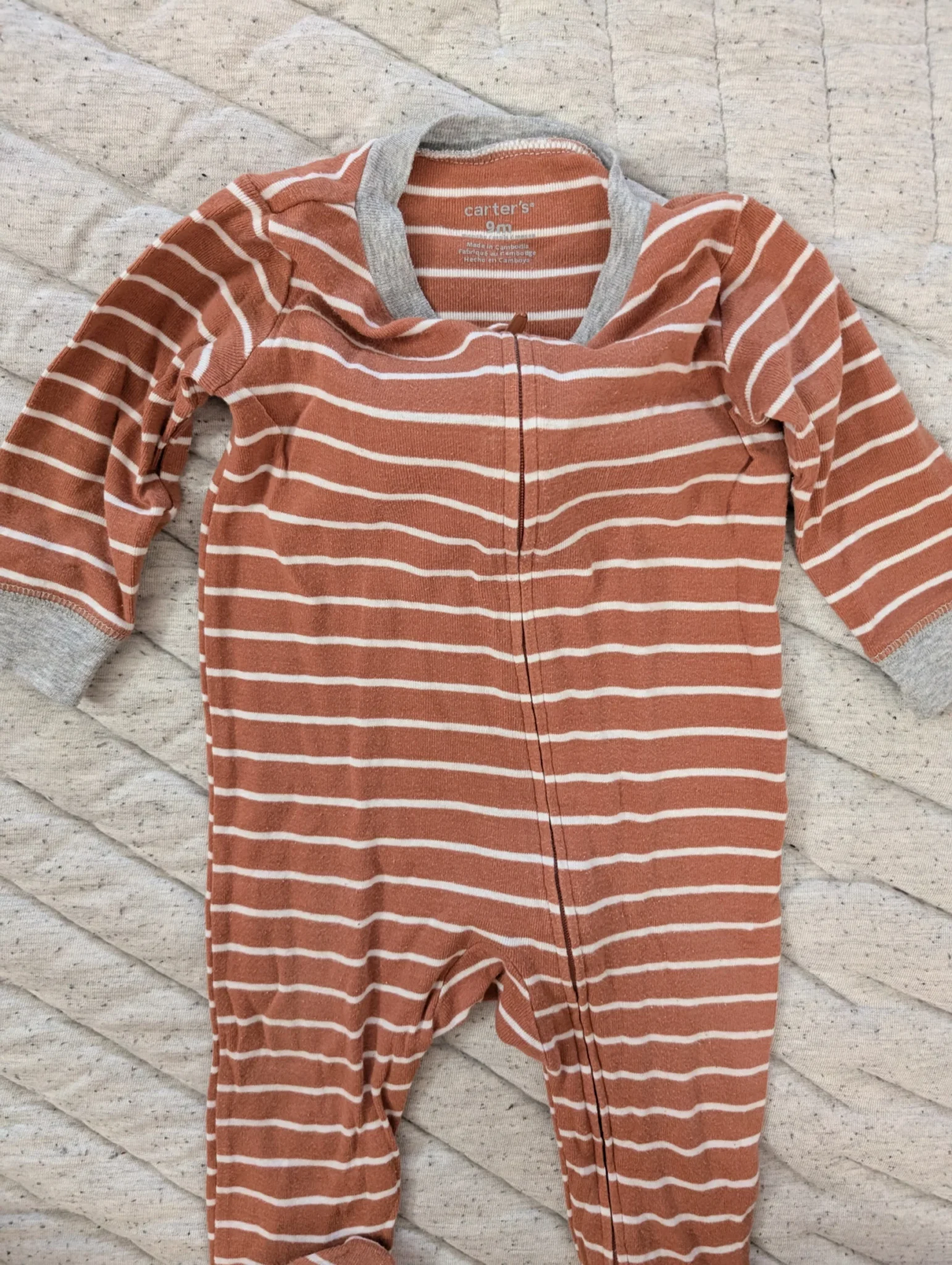 Image for Pyjama 1 pièce 6-9 mois
