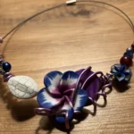 Featured thumbnail for Collier floral fait à la main