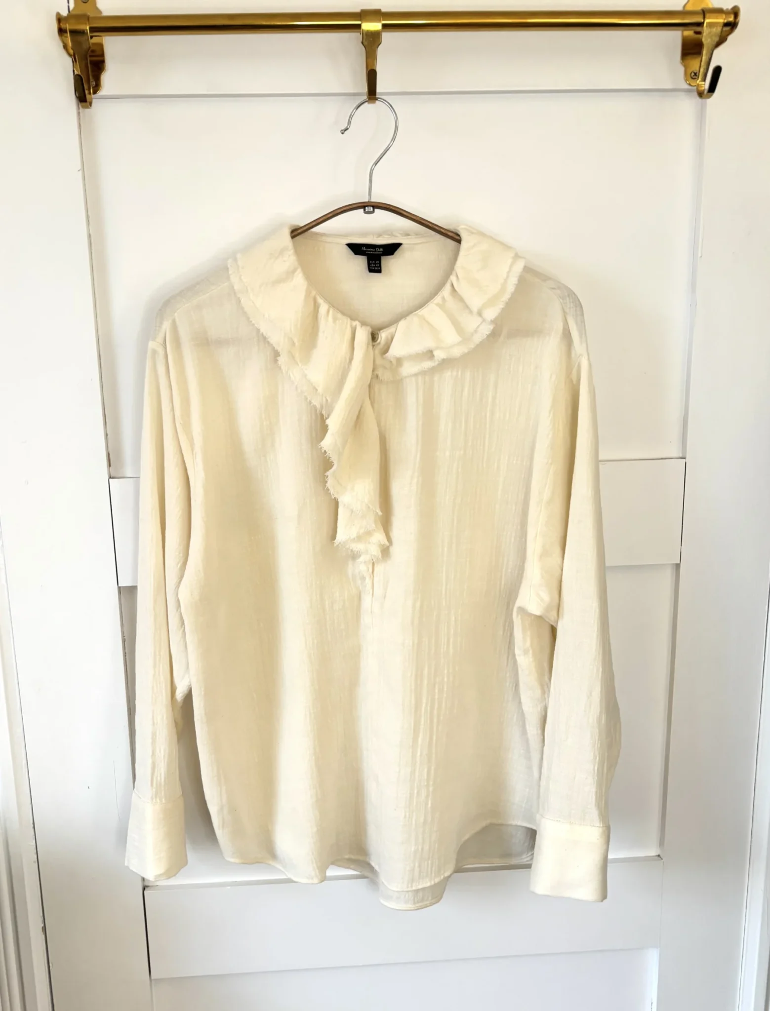 Featured image for ♥️ Blouse MASSIMO DUTTI