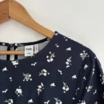 Featured thumbnail for Pretty dress