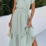 Featured thumbnail for Beautiful dress