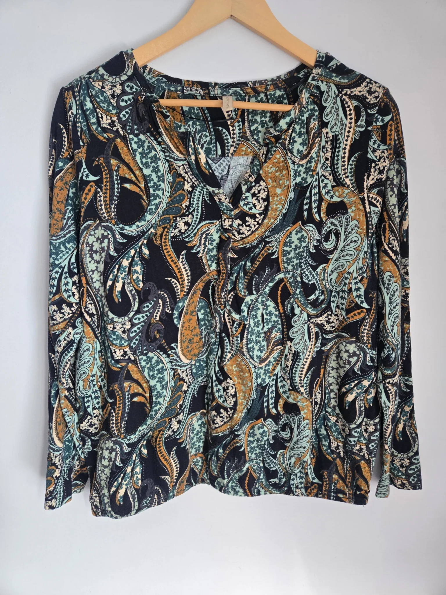 Featured image for Paisley print top Soya Concept