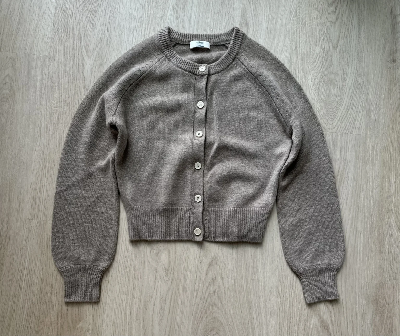 Featured image for Wilfred London Cardigan Women's 2XS