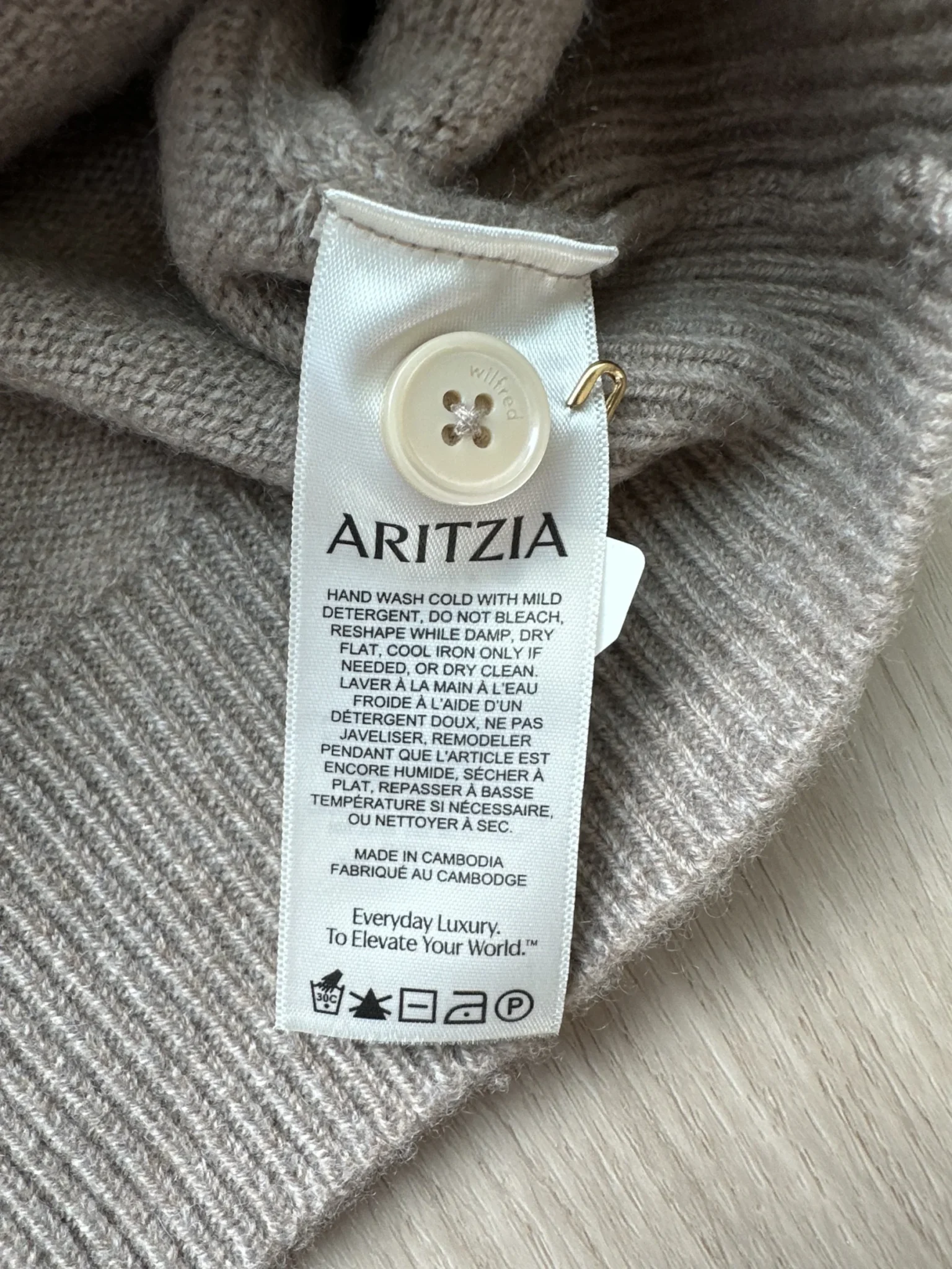 Image for Wilfred London Cardigan Women's 2XS