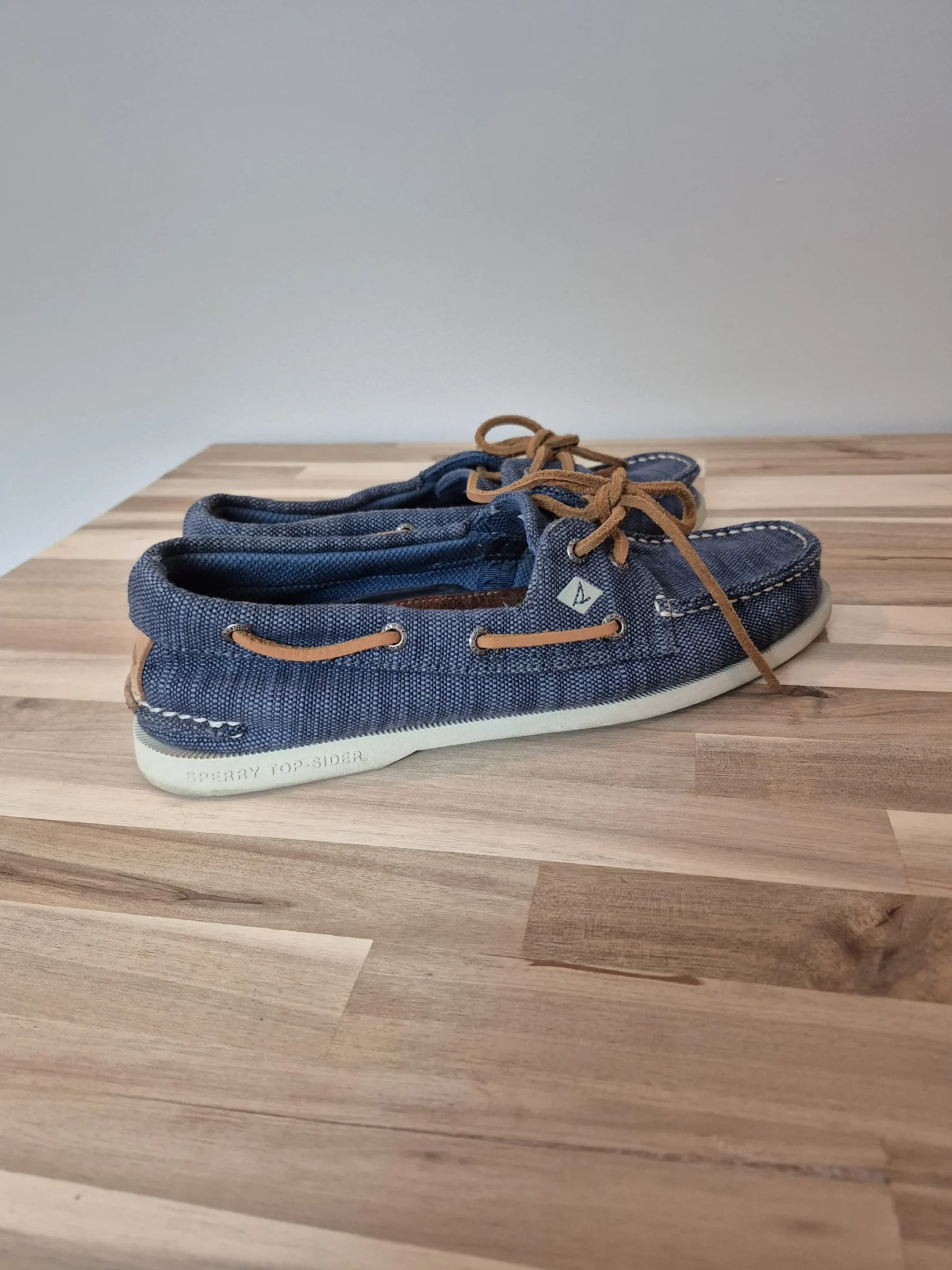 Image for Sperry boat style shoes