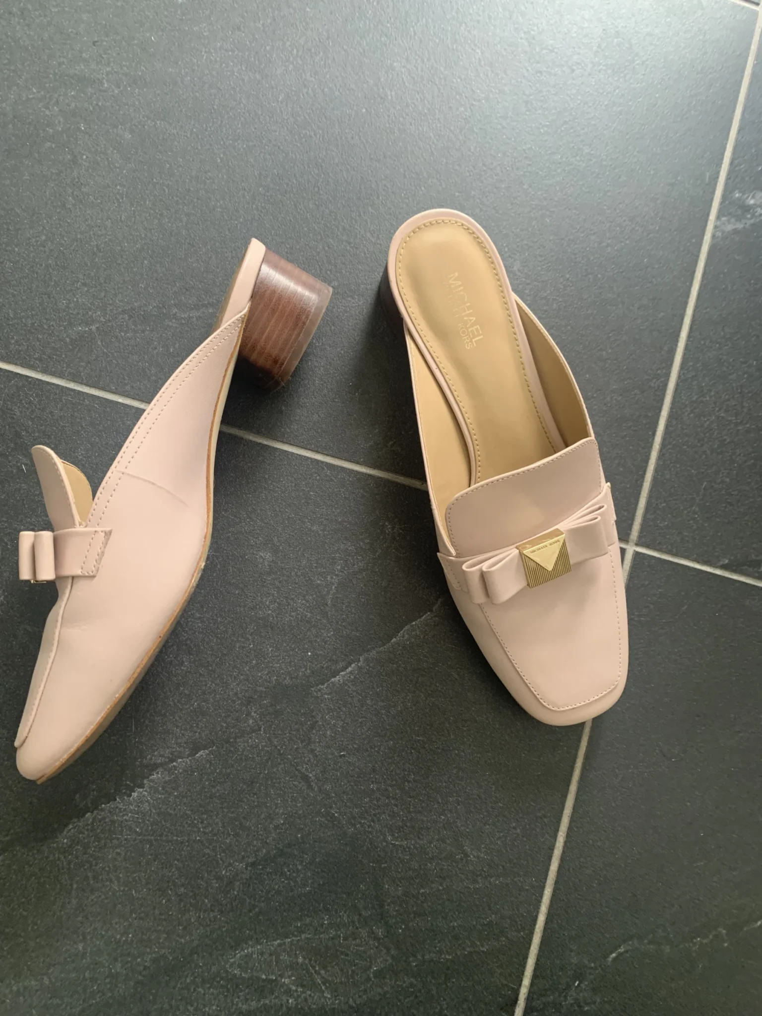 Image for Mule rose pâle en cuir Michael Kors taille 6