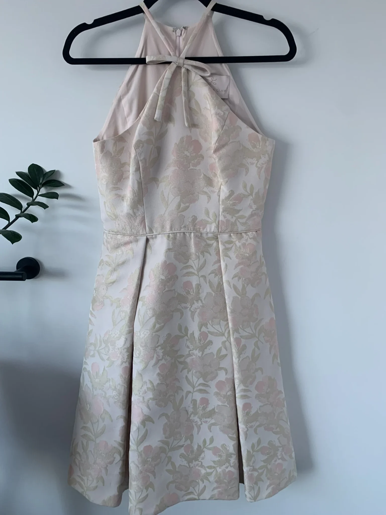 Featured image for Magnificent pastel pink brocade dress - by Gal meets glam - size 2 (xs/s)