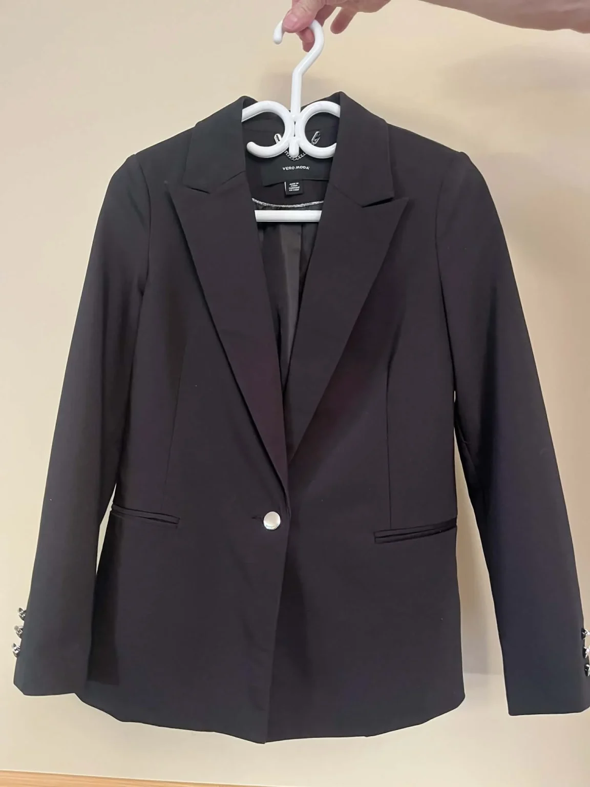 Featured image for Veston noir Vero Moda
