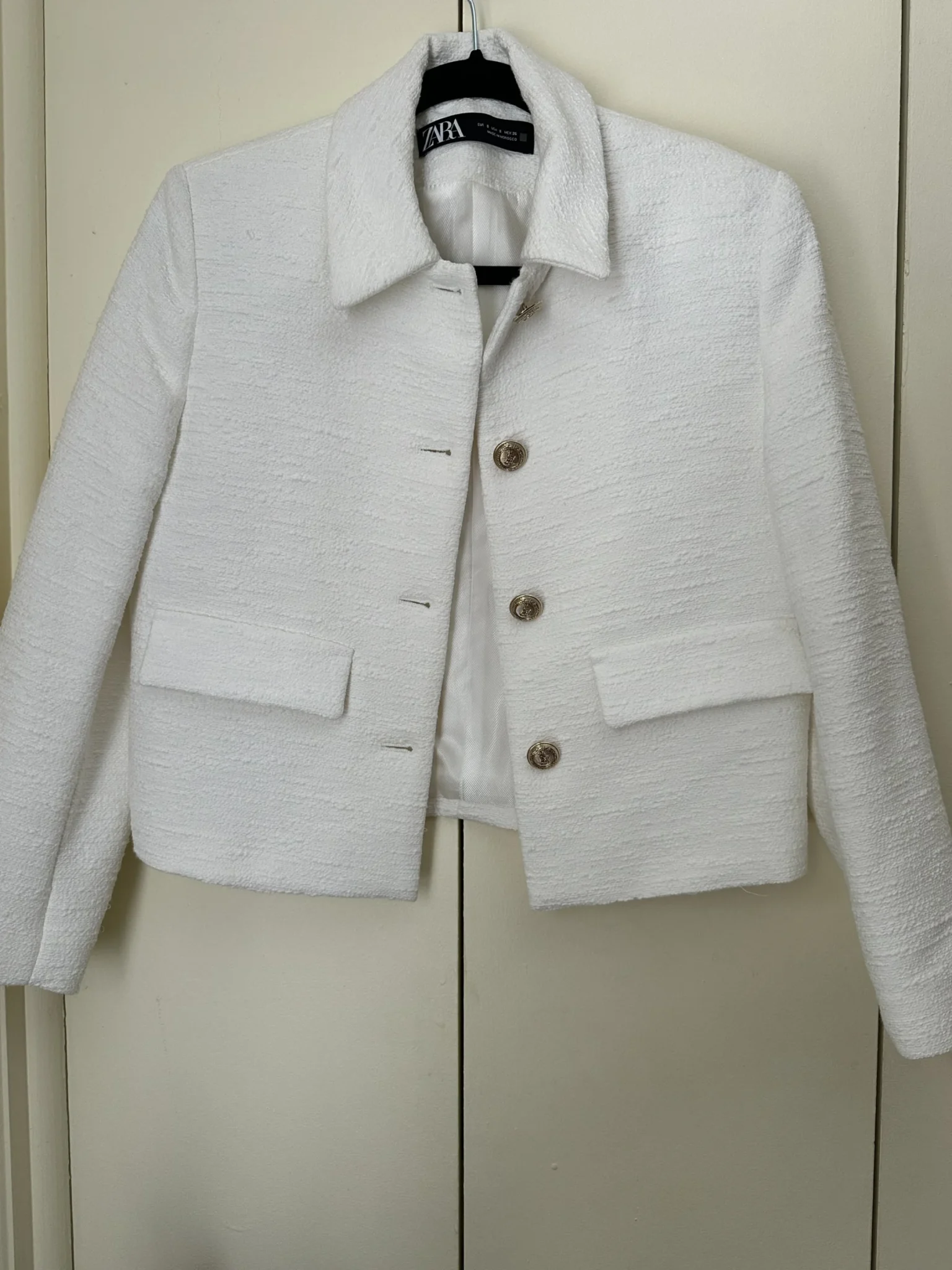 Featured image for Zara white jacket size small