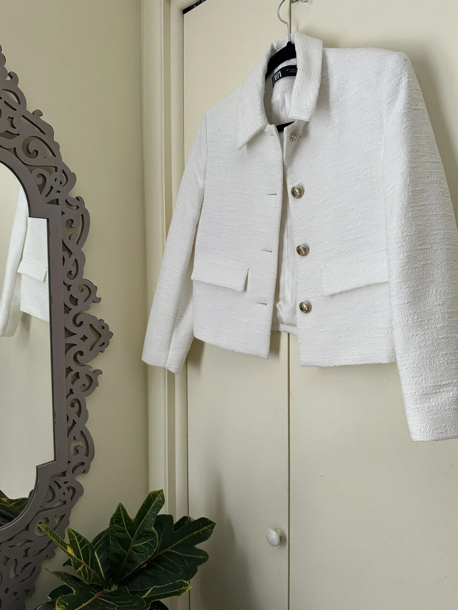 Image for Zara white jacket size small